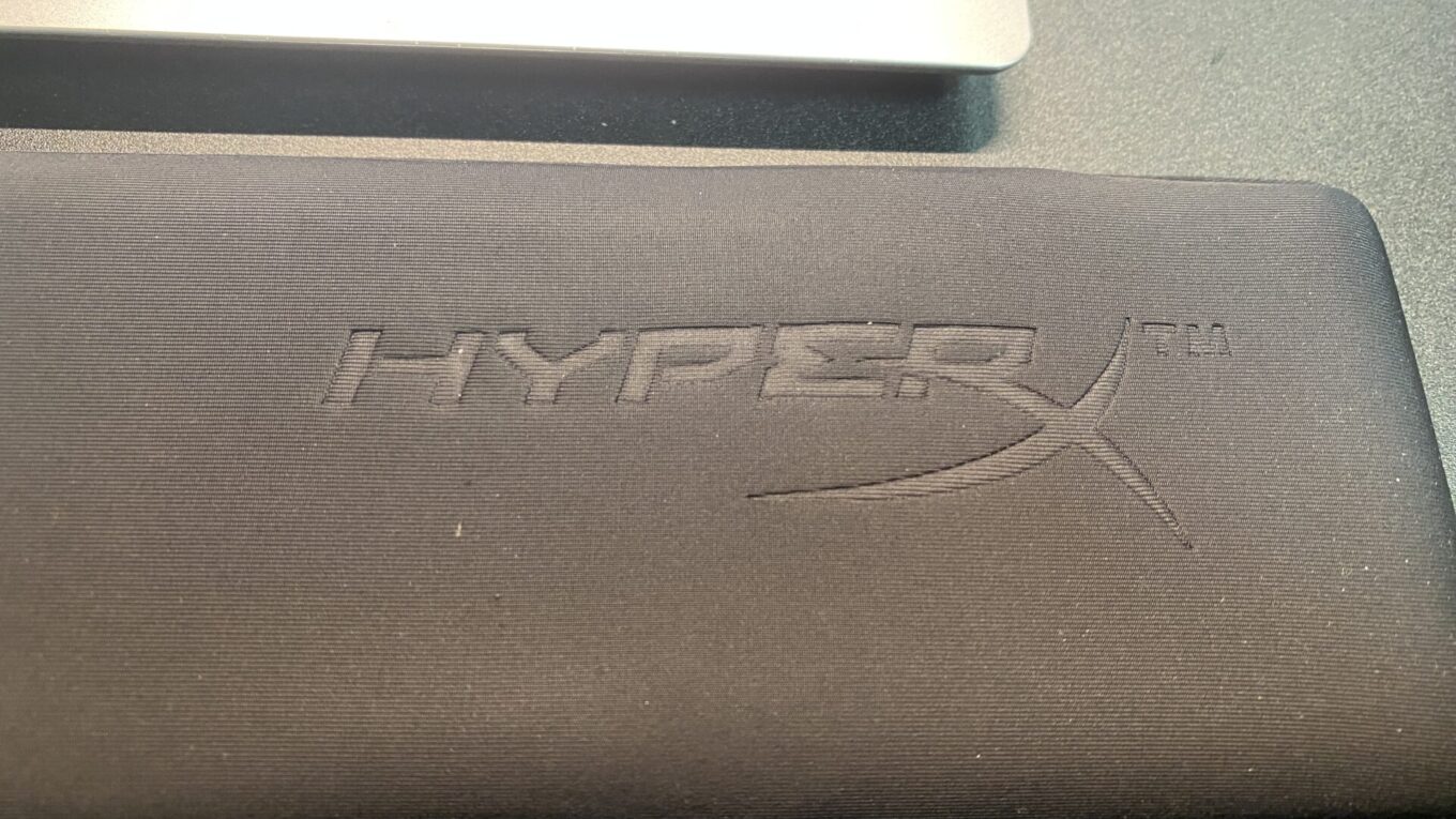 HyperX-Wrist-Rest