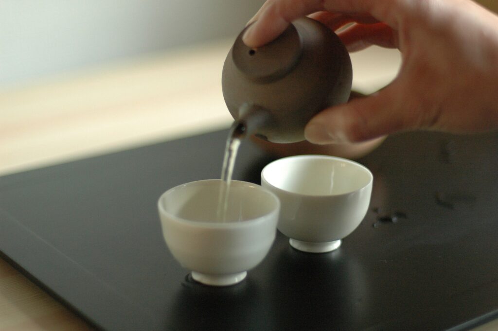 pour-tea